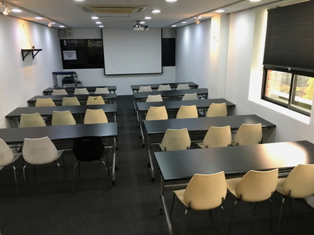 12F-A 26인 대형강의실